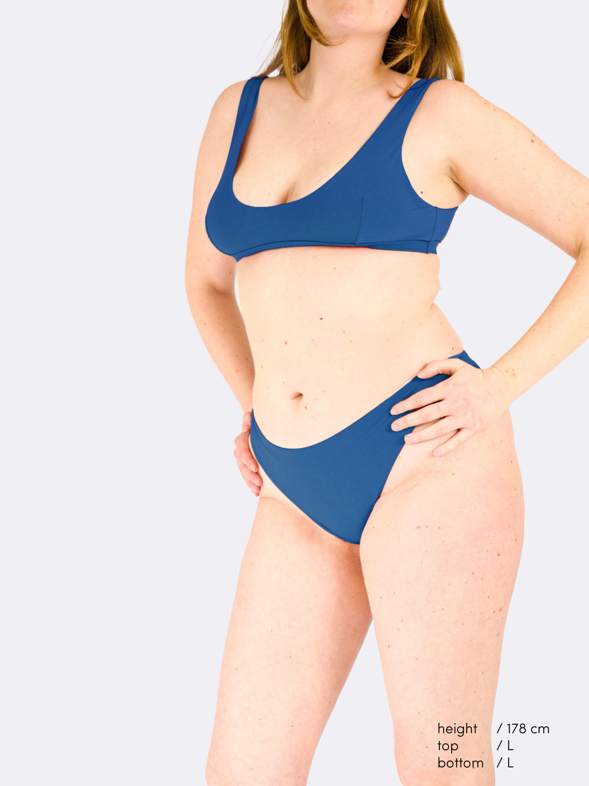 FF_omnis top e bottom_calm blue_scritte3