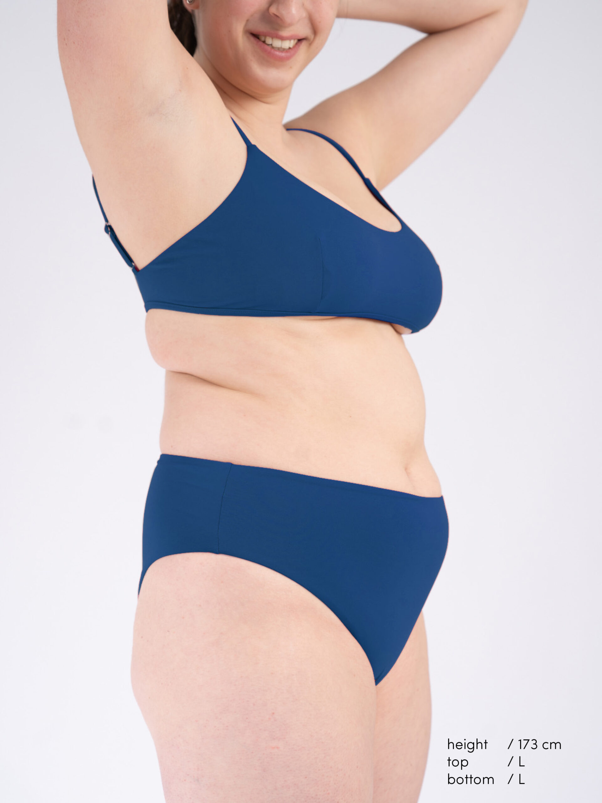 FF_pars top e bottom_calm blue_scritte3