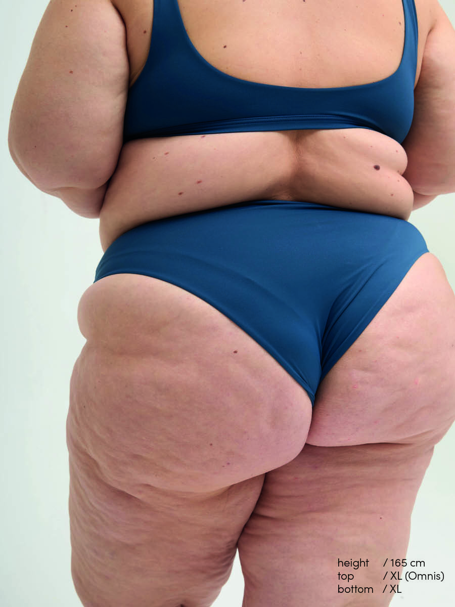 festa-foresta-sustainable-swimwear-recycled-blue-pars-2