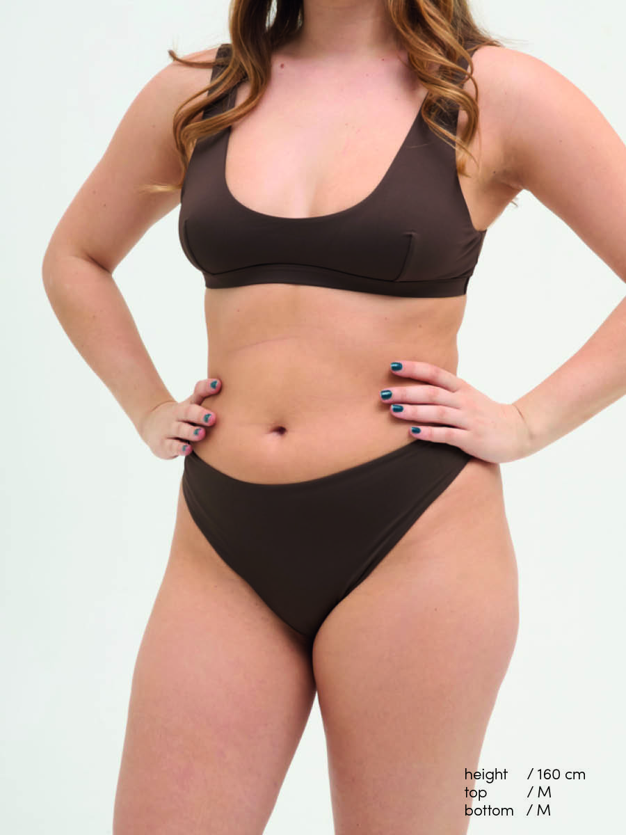 festa-foresta-sustainable-swimwear-recycled-brown-omnis-