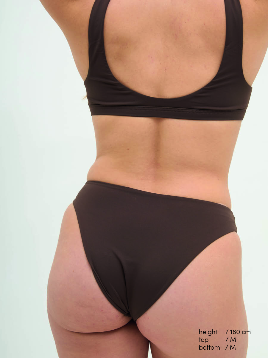 festa-foresta-sustainable-swimwear-recycled-brown-omnis-5