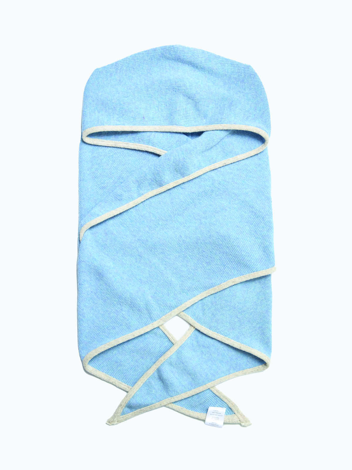 sky-blue-soft-grey-it