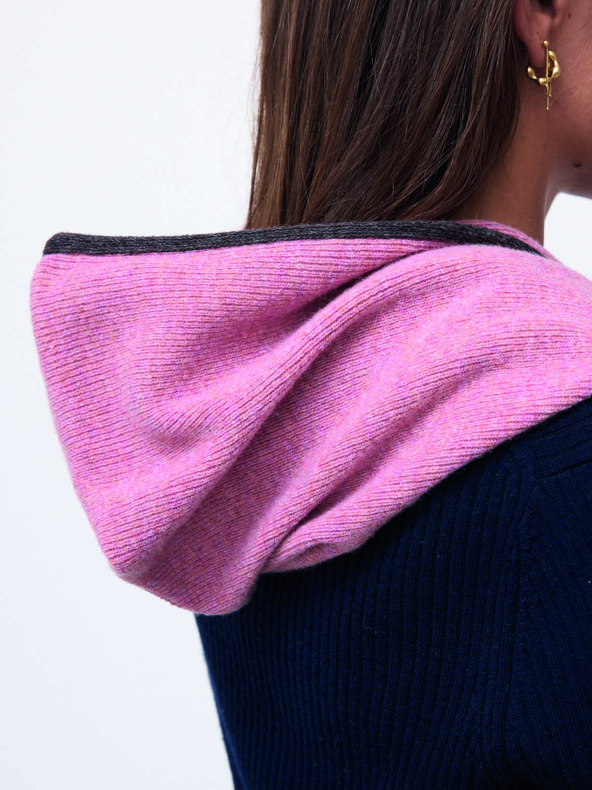 balaclava-costine-rosa-marrone-lana-riciclata-sostenibilita-11