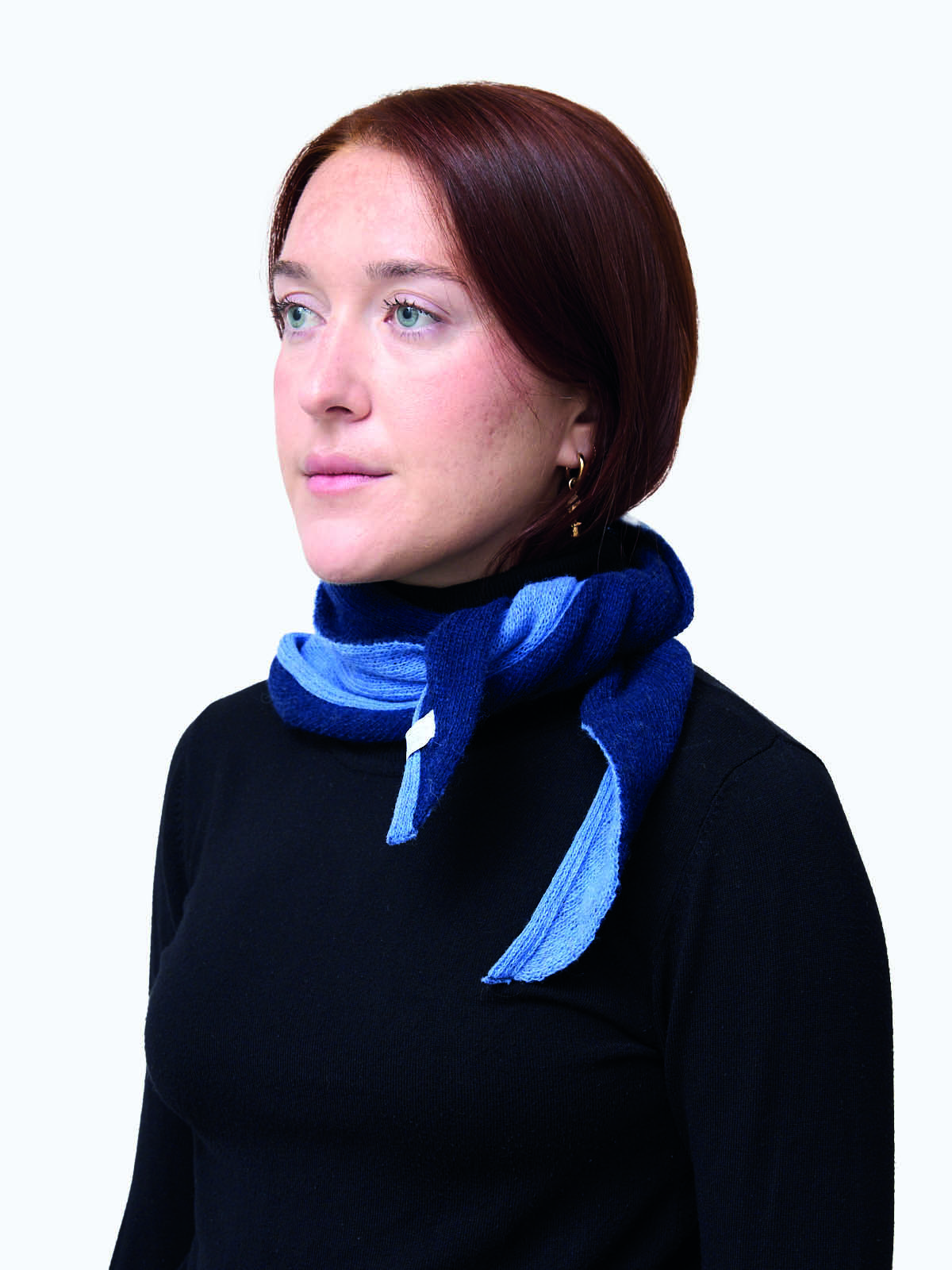 Reversible Scarf – 100% recycled wool - Deep-blue-calm-blue